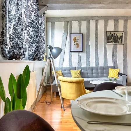 公寓 Le Auguste Duplex Avec Terrasse *